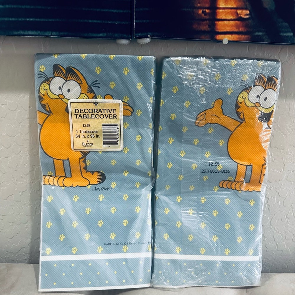 Garfield Tablecover Vintage